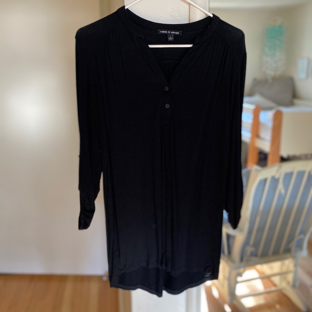 Cable and gauge viscose black top